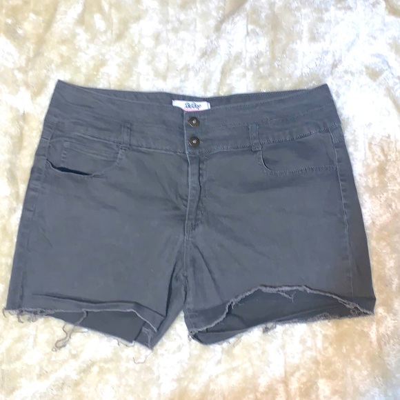 BEBOP OLIVE GREEN CUT OFF SHORTS - Picture 1 of 5
